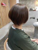 エタ(eta)&nbsp;【eta】くびれ×フェザーショート / 梁本