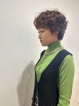 ルッツ(Lutz. hair design) 7/11 ウエーブショート [犬山良慈]