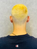 スター(STAR)&nbsp;フェードカット/ベリーショート/GOLD/ブリーチ/メンズ