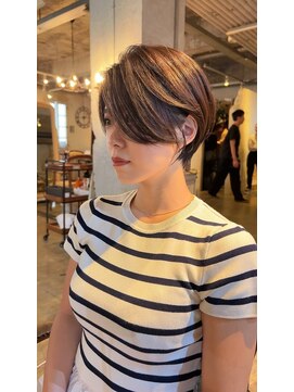 髪質改善と縮毛矯正の専門店 サンティエ(scintiller) 大人綺麗な小顔襟足スッキリショートボブ 30代40代50代