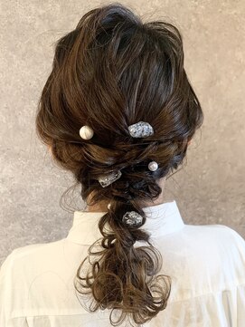 ヴィー ヘアー ファッション バー(VII hair.fashion.bar) ミディアム編みおろし