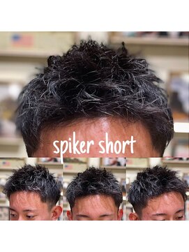 フォーコーナーズ(Four Corners) フェードカット