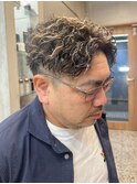 極道パーマリバースパーマオールバックスキンフェードハイライト