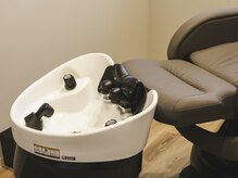 ロコヘアー(Roco Hair)の雰囲気(フルフラットになるシャンプー台)