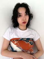 ロティバイトレンチ(loti by trench)&nbsp;暗髪×くしゃっとパーマ