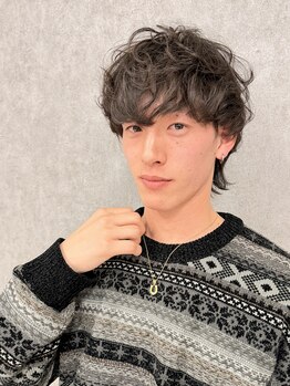 モエ 一社(MOE)の写真/[ツイスパ×メンズカット]忙しい朝も簡単スタイリング◎【合わせMen'sカット+スキャルプ頭皮シャンプー】