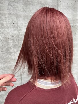 アリカ(arika) コーラルピンク×外ハネボブ