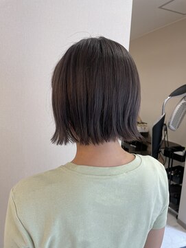 ベルバイヘアスイッチ(by hairswitch) 色落ちもかわいい!!ラベンダーグレージュ切りっぱなしボブ外ハネ