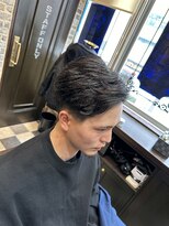 ミリオンバックス 御徒町店(Million Backs)&nbsp;ハイライト/マッシュパーマ/ウルフ/アッシュブラック<理容室>