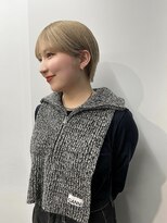 ウクク(UCUCU) white beige