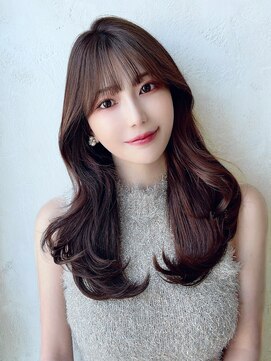 エインアンリー 明治神宮前(AIN.ANLY.) 大人可愛いくびれヘアレイヤーカット透明感カラー暗髪韓国ロング