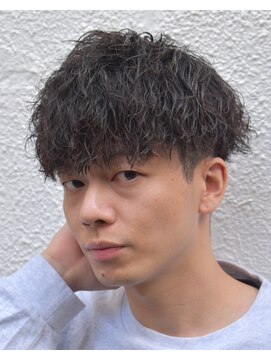 フリーク バーバーショップ 都島店(FREAK BARBER SHOP) MEN’S HAIR/スパイキーショート/ブルーブラック/J