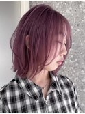 切りっぱなしボブハイトーンカラーナチュラルボブピンクベージュ