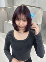 ザザ ZA/ZA 茗荷谷&nbsp;ハッシュカット/顔周りレイヤー/ワインレッドカラー