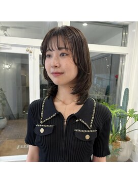 アミ カシワ(ami kashiwa) オリーブカラー×ミディアムレイヤー