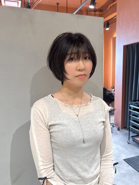 カルマ(KARMA) 小顔見せ丸みショート×顔まわりレイヤー