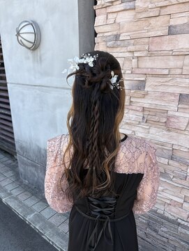 ファム(femme) お呼ばれヘアー