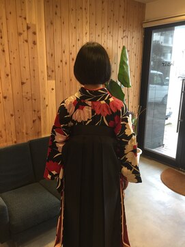 アンプヘア(amphair) 袴着付け