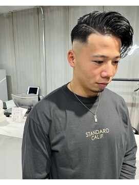 ディセンシー(Dicency) 【Dicency】メンズ スキンフェード×サイドパート