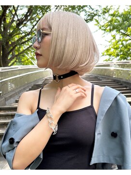 リノート バイ エゴル 名古屋(LINOET by ENGOL) 保存必須【海外風ハイトーンボブ】ミルクティーグレージュカラー