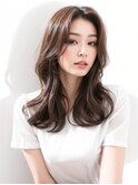 外ハネスタイル