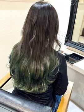 セルカ 新宿(CERCA) グリーングラデーション【CERCA新宿/新宿西口】