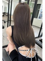 ランズ(LANDS)&nbsp;レイヤーカット　アッシュブラウン 【韓国ヘア 大阪 梅田】