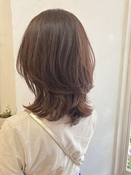 シェノン 赤羽店(CHAINON) スタイリング簡単黒髪ミディアムウルフ外ハネくびれヘア