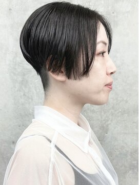 モリオ(morio) *刈り上げショート大人ショートクール前下がりショート30代40代