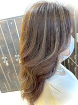 ニーノバイヘアーカラートウキョウ(nino by HAIR COLOR TOKYO)&nbsp;ベージュ系カラー＋ハイライト