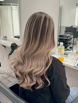 シエラ 南船場(CIERA.)&nbsp;ハイライトカラーレイヤーカットシースルーマッシュボブヘア