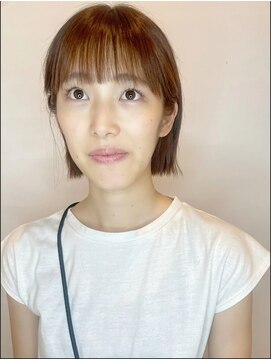 ロッカ ヘアーイノベーション(rocca hair innovation) 抜け感と小顔効果を両立!カジュアルボブ
