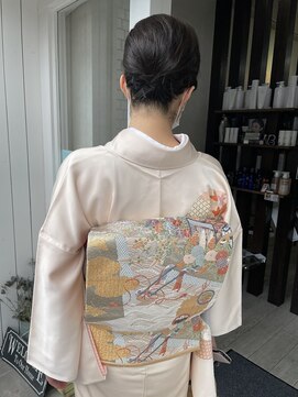 ラウレア(Laule'a) ショート夜会