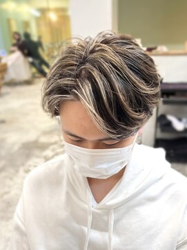 ミラリー トウキョウ(Mirareee Tokyo) 20代30代40代◎メンズハンサムショート×コントラストハイライト