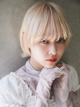 カライング(ing) ★くびレイヤーエモージュシルキーベージュグレージュカラー