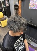メンズハイライトと特殊パーマ