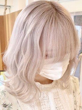 アンククロス 渋谷(ANKH CROSS) ホワイトカラー/ホワイトヘア/ヘアカラーホワイト/ハイトーン