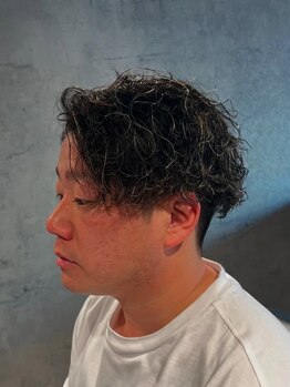 シャノ(siano)の写真/【名古屋/完全個室あり/メンズ】一人一人に合わせたスタイルで、男らしさを引き出すBARBER sianoに行こう！