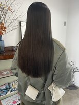 ヘアーアイストゥーレ(HAIR ICI TRE) オリーブ グレージュ ベージュ 大人 オシャレ 担当阿知波