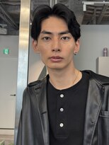 トリッカ シブヤ(TRICCA SHIBUYA)&nbsp;メンズカットパーマフェザーニュアンス毛流れセンターパート渋谷