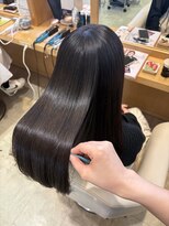 サラ ビューティ サイト 春日(SARA Beauty sight)&nbsp;湿気に負けないツヤツヤ髪♪髪質改善ストレート