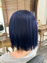 ディスアンドザット あびこ店(THIS&THAT)&nbsp;ボブ/ネイビーカラー/ダブルカラー/アイドル前髪