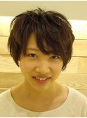 ナチュラル黒髪が大人かわいい♪やわらかショート