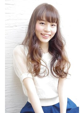 美容室 ガーデン 揺れるウェーブは誰のもの！？