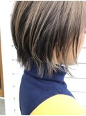 カジュアルショートボブ
