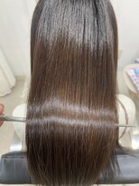 ホワイト(WHITE)&nbsp;☆潤い×髪質改善トリートメント×WHITE田中☆