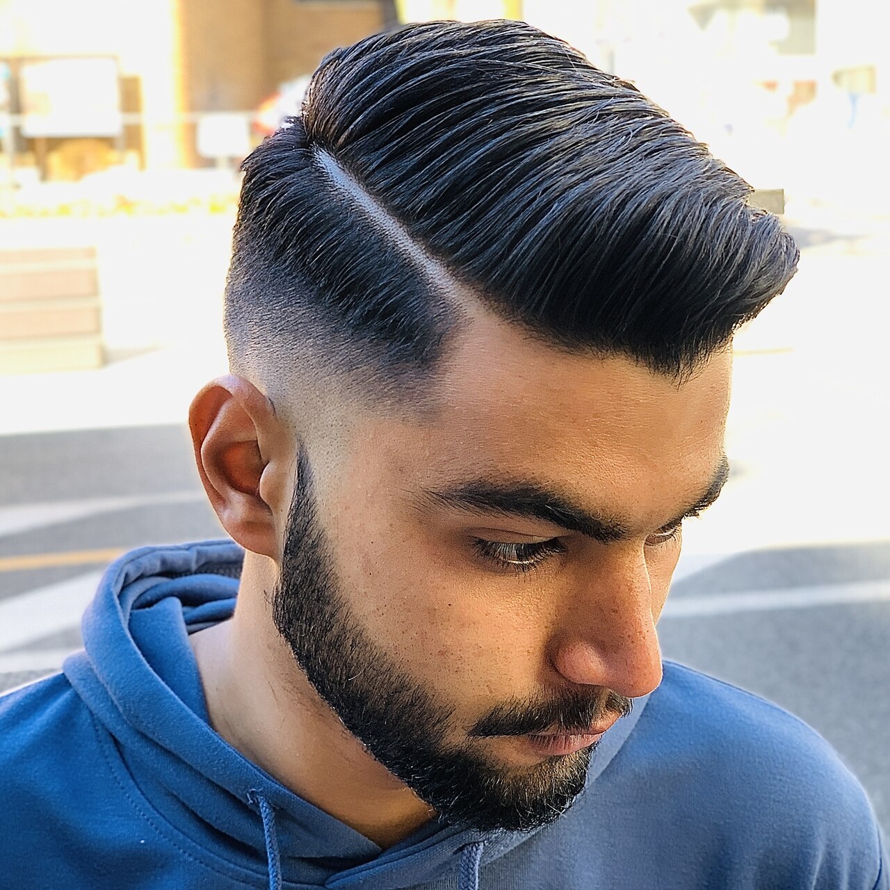 スキンフェード×ハードパート：L115045777｜スマイルヘアー 平井店