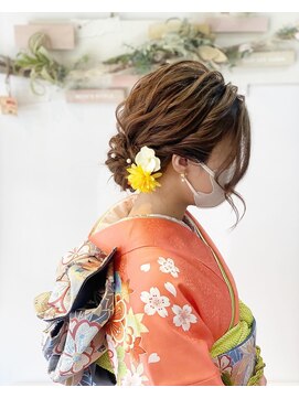 ヘアセットサロンエッジ(Edge) 結婚式お呼ばれ振袖ルーズシニヨン