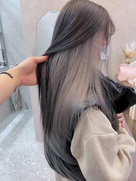 ロンド レア 天神大名店(Lond Le’a) ダブルカラー/インナーカラー/イヤリングカラー//ペールベージュ