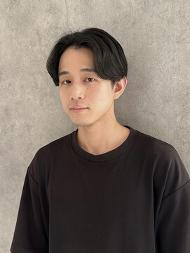 エアー 青山(AIR) センターパート/カルマパーマ/ツーブロック/10代20代30代40代